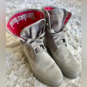 Timberland Gray boots w Red lining